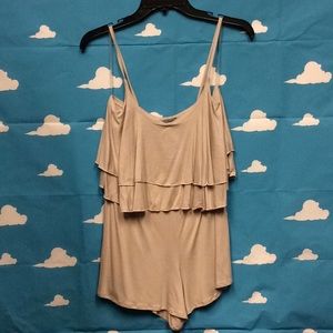 Blue Velvet beige knit tiered top‎ short romper